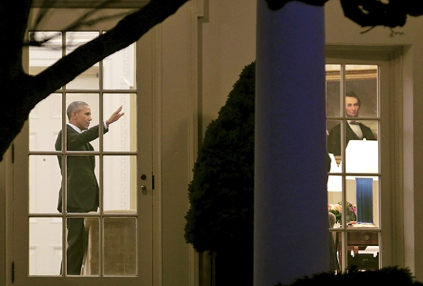 Барак Обама в Овальном кабинете Белого дома. 28 января 2016