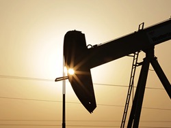Эксперты объяснили обвал нефтяных цен статистической ошибкой