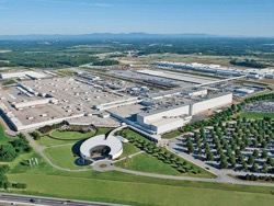 Крупнейший завод BMW в этом году станет еще больше