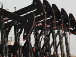 Нефть стабилизировалась на заявлениях ОПЕК