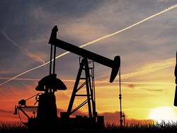 Нефть подешевела на фоне неопределенности вокруг планов по заморозке добычи