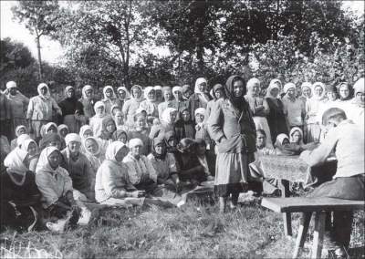 Коллективизация 30-х в украинских селах: редкие снимки. Фото