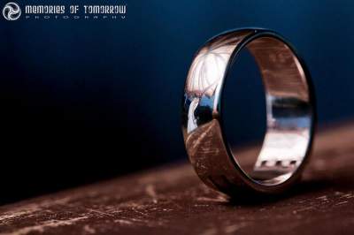"Отражение в кольце": фотограф нашел оригинальный способ снимать свадьбы. ФОто