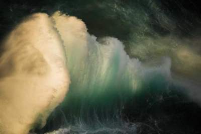 Такие волны бывают только в Австралии. Фото