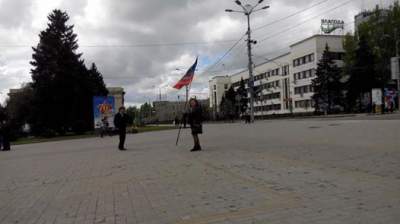 Первомайские мероприятия в Донецке длились один час. Фото