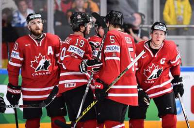 ЧМ-2016: Канада и Россия оформляют сухие победы
