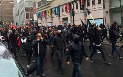 В Канаде первомайская демонстрация завершилась массовой дракой