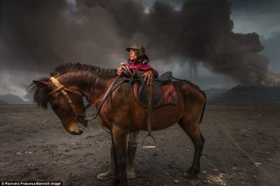 «На пороховой бочке»: народ, живущий у извергающегося вулкана. Фото
