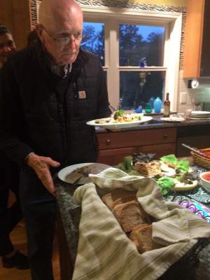 Американские пенсионеры показали свой скромный ужин. Фото