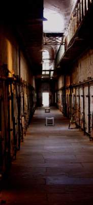 История одной тюрьмы, которая стала музеем. Фото