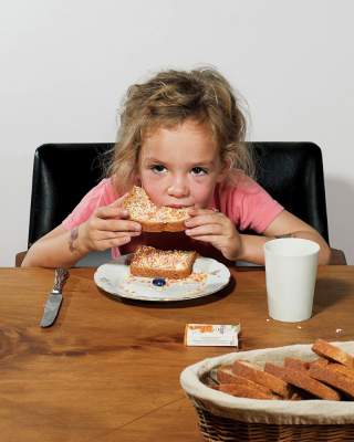 Чем завтракают дети в разных странах мира. Фото