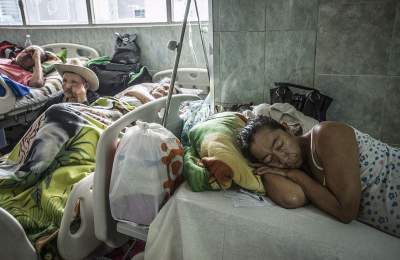 Полная антисанитария: жуткие снимки венесуэльской больницы. Фото