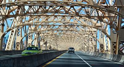 Мост Куинсборо - один из самых известных мостов Нью-Йорка. Фото