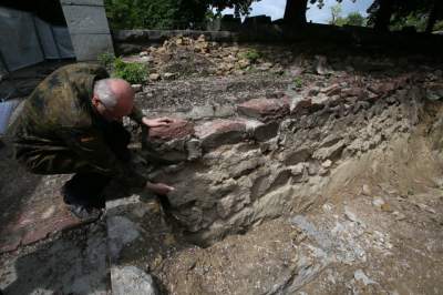  В Киеве археологи нашли древний дворец