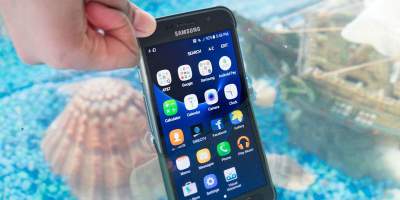 Samsung презентовал Galaxy S7 active с небьющимся дисплеем