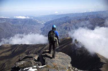 В горах Кавказа погибли альпинисты из Украины