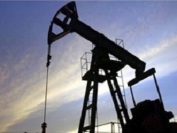 Bloomberg:  Иран хочет вытеснить Россию с нефтного рынка