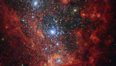Хаббл» нашел галактику, которая «трещит по швам»