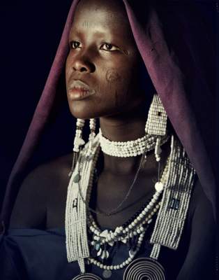Необычная красота представителей племени масаи. Фото