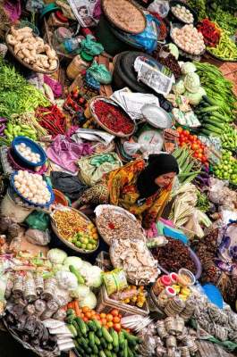   Необычные рынки в разных странах мира. Фото