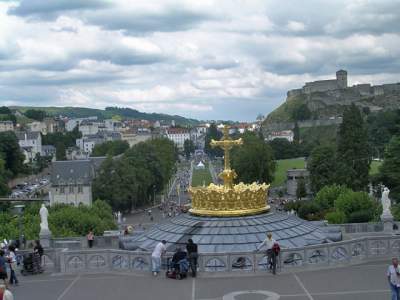 Лурд: главная святыня Франции. Фото