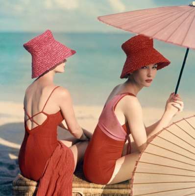Пляжная мода середины прошлого века. Фото