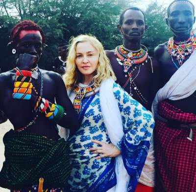 Мадонна нарядилась в африканскую одежду