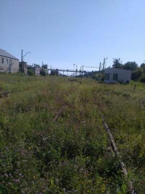 Журналист показал заброшенные железные дороги Донбасса. Фото