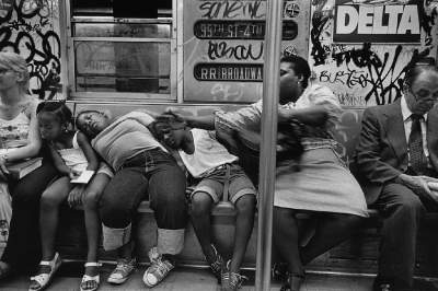 Необычный Нью-Йорк на пленочных снимках Ричарда Сандлера. Фото