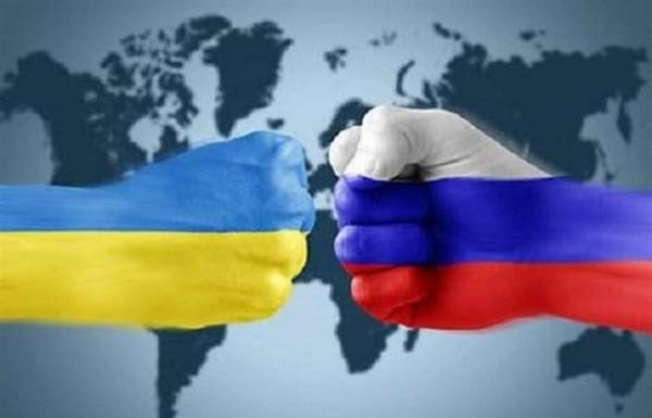 Украина хочет объявить войну и проиграть ее