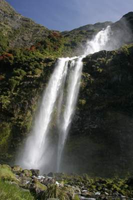 Сазерленд: чарующий водопад Новой Зеландии. Фото
