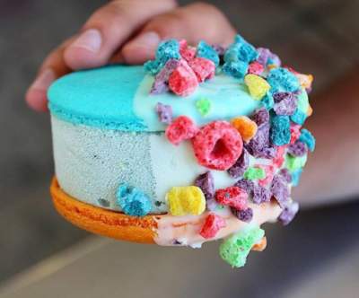 Уникальные десерты Decadent Ice Cream Macaron. Фото 