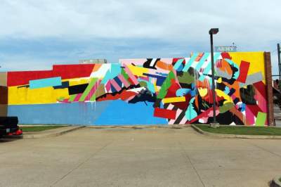 Уличное искусство стрит-арта в Арканзасе. Фото
