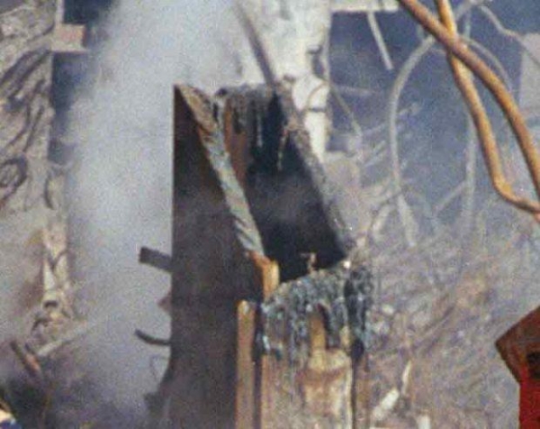 Как "бронированные Боинги" атаковали башни Всемирного торгового центра 11.09.2001