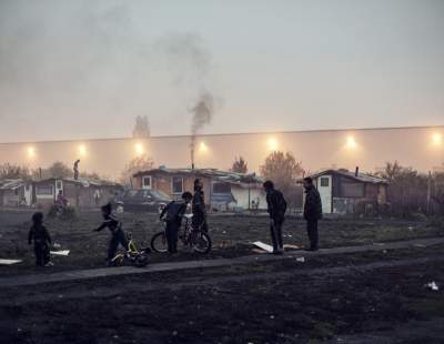 Фотограф показал, как живут цыгане в Румынии. Фото