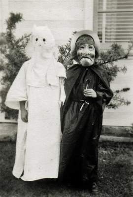 Жуткие и уродливые ретро-костюмы для Хеллоуина. Фото