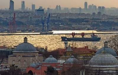 Украинское судно освободили из-под ареста в турецком порту 