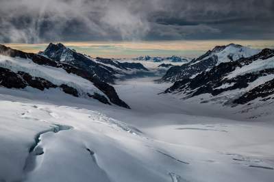 Фотограф показал величие швейцарских гор. Фото