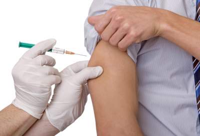 Преимущества и недостатки добровольной вакцинации от гриппа