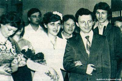 Свадебные снимки культовых советских рокеров. Фото