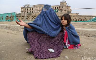 В Афганистане священник женился на 6-летней девочке